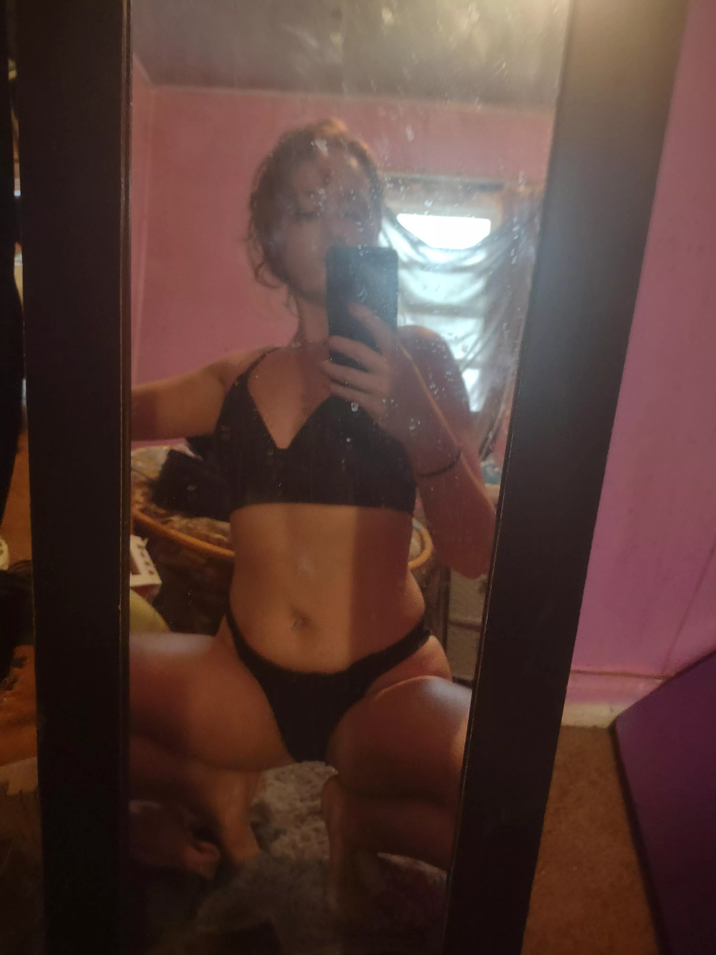 I miss my mirror 😢 posted by onlyfansexposed88