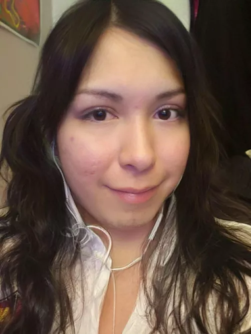 I miss the attention from boys in class 😪 by Syd_B_21