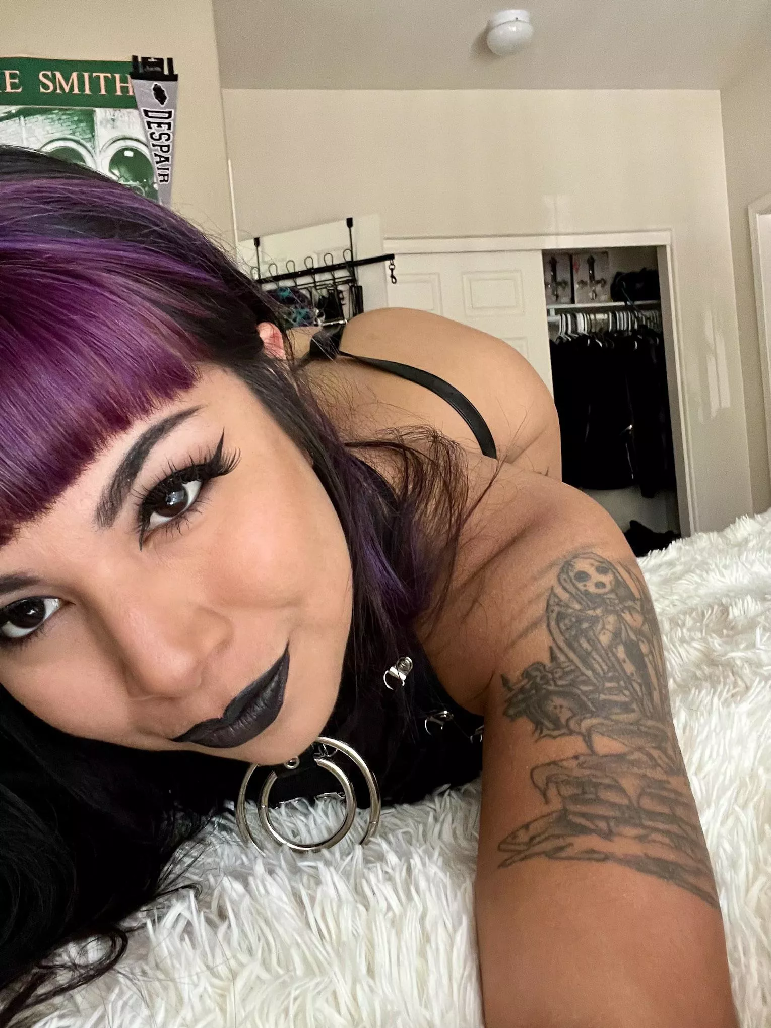 I need a boy to text photos like this to during the work day 🥵 posted by xnothingxnowherex