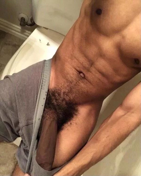 I need a extra hand or hands getting this monster out any volunteers Dm are open 😜 posted by Bigdog28282