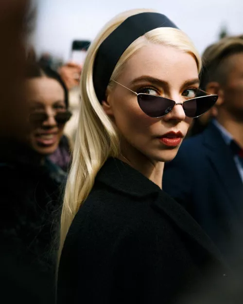 I need a joi for Anya Taylor-Joy or Selena Gomez by Neat-Explorer1185