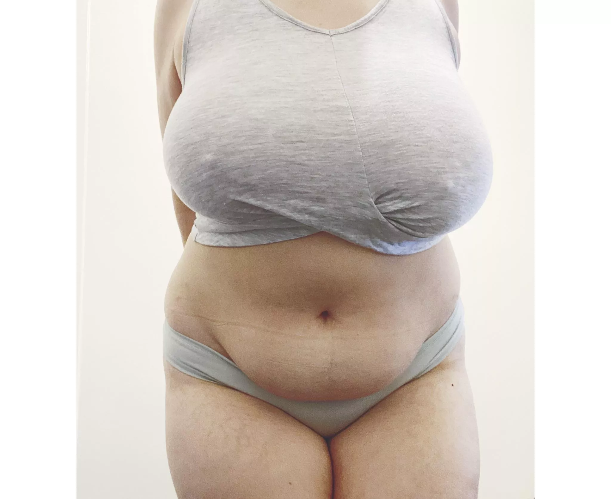 I need a man who loves belly kisses posted by novembersecho