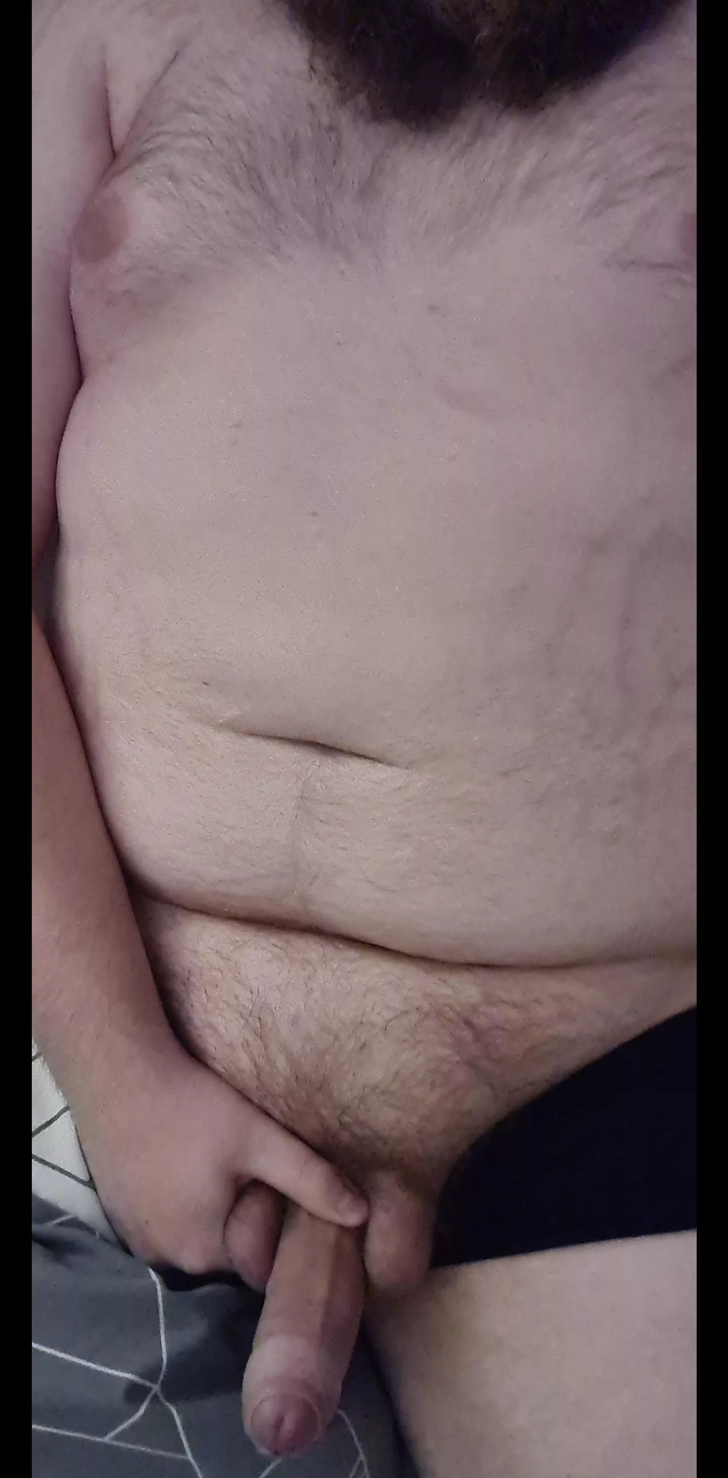 I need a woman to come sit on me, DMs open posted by BritChub420