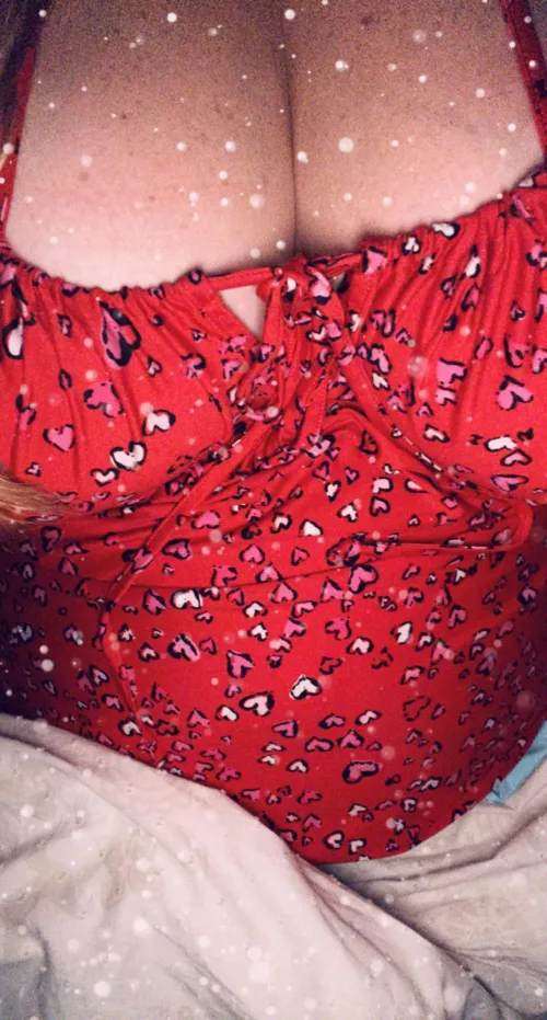 I need friends 😌 by Momx3bbw