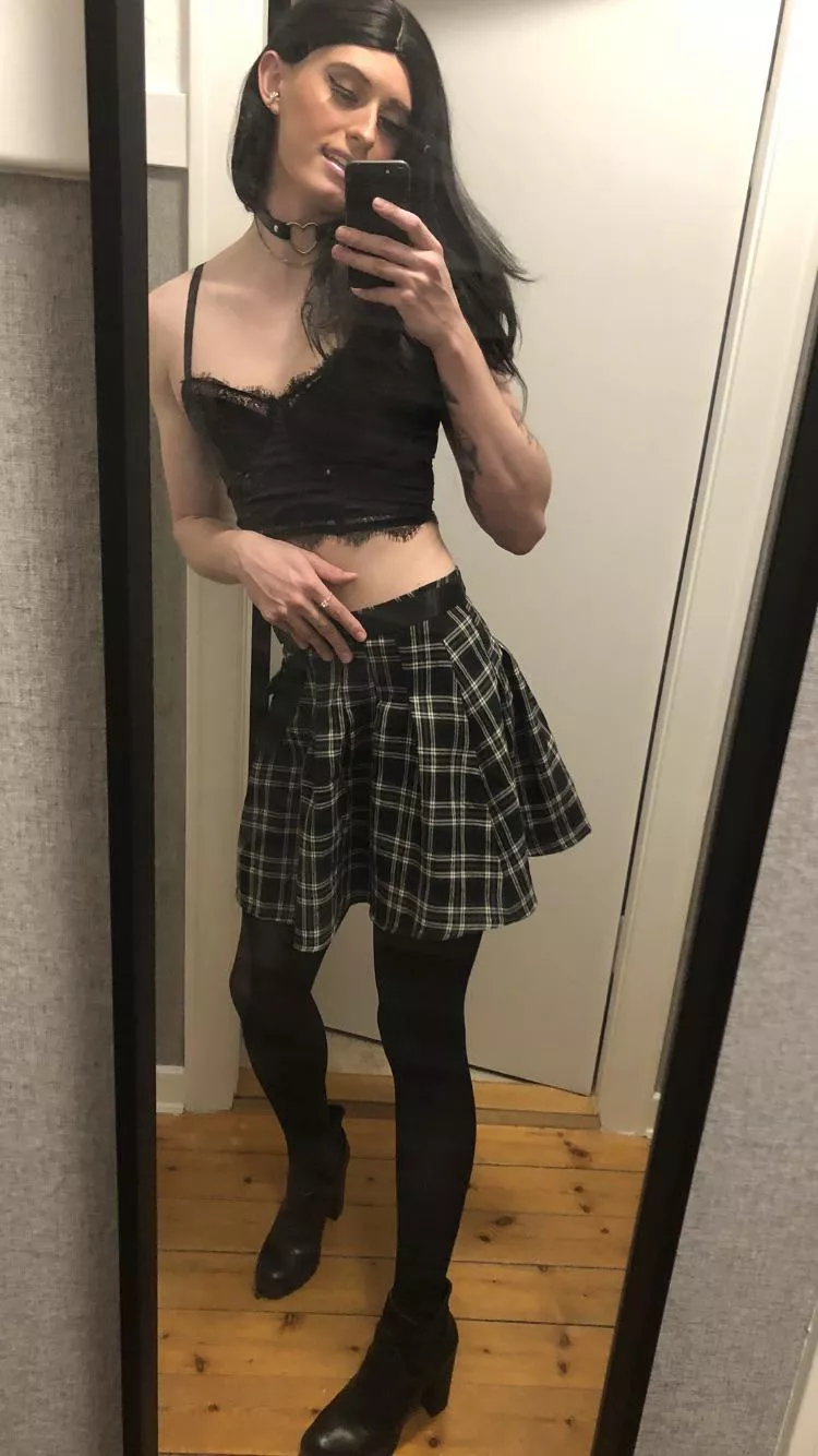 I need more confidence to go out like this.. do I pass? posted by fuccthiss
