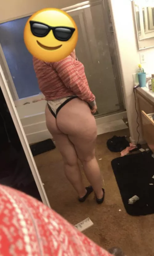 I need my bum spanked by fmp2000