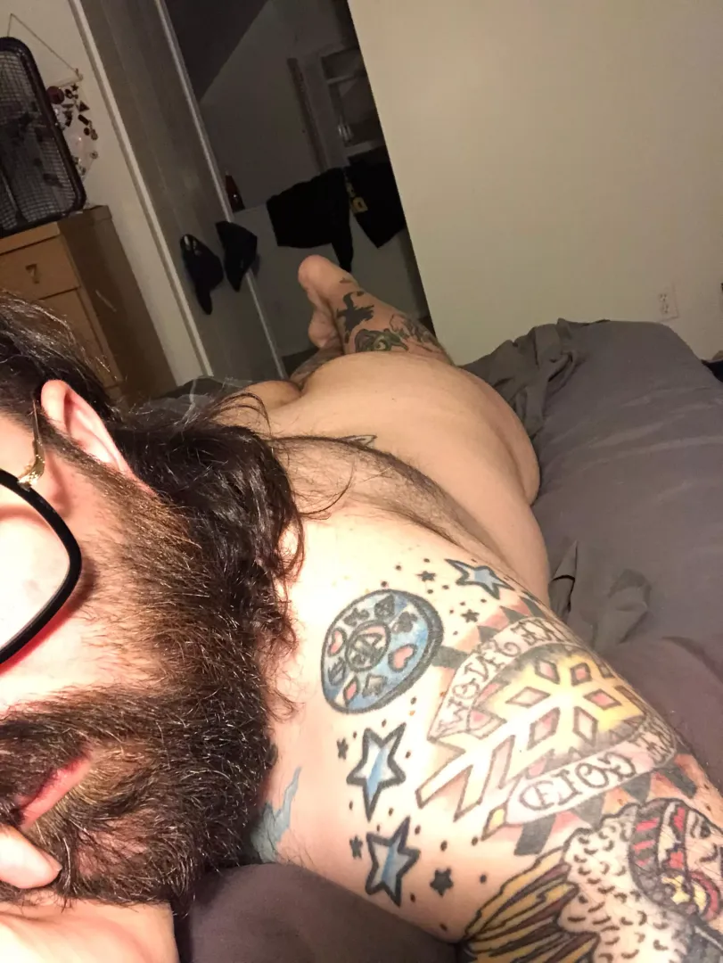 I need rubbed down posted by subbearded1