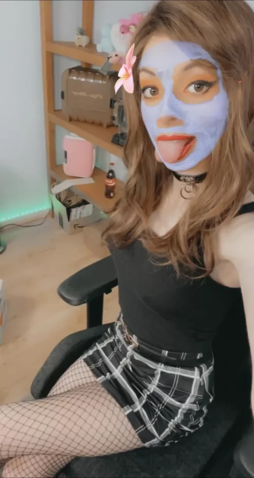 I need snuggles by Al1ce__