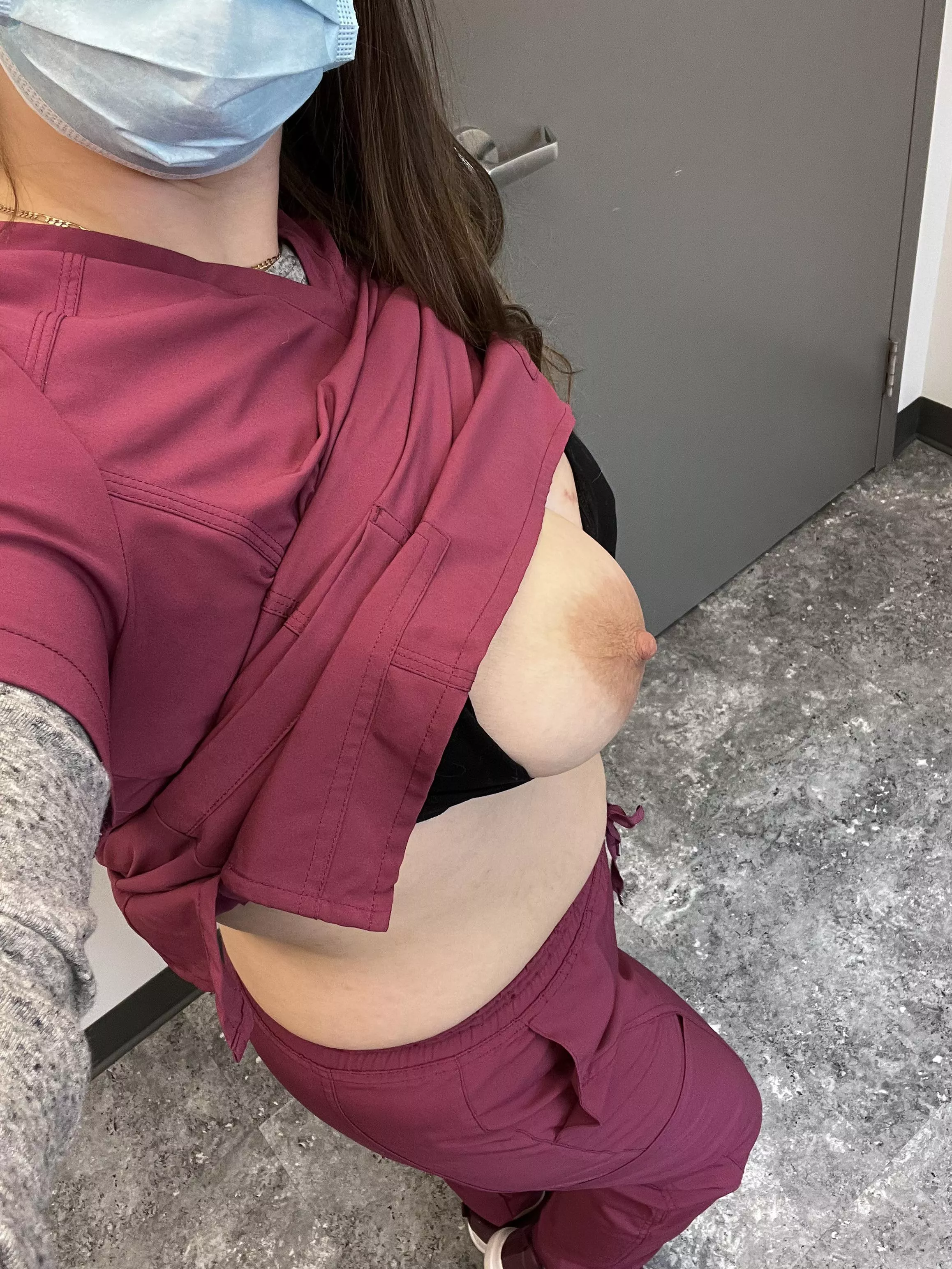 I need some attention 😈 posted by dickandi