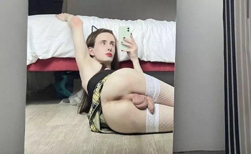 I need some dick 😳 posted by HotGirlSadbh