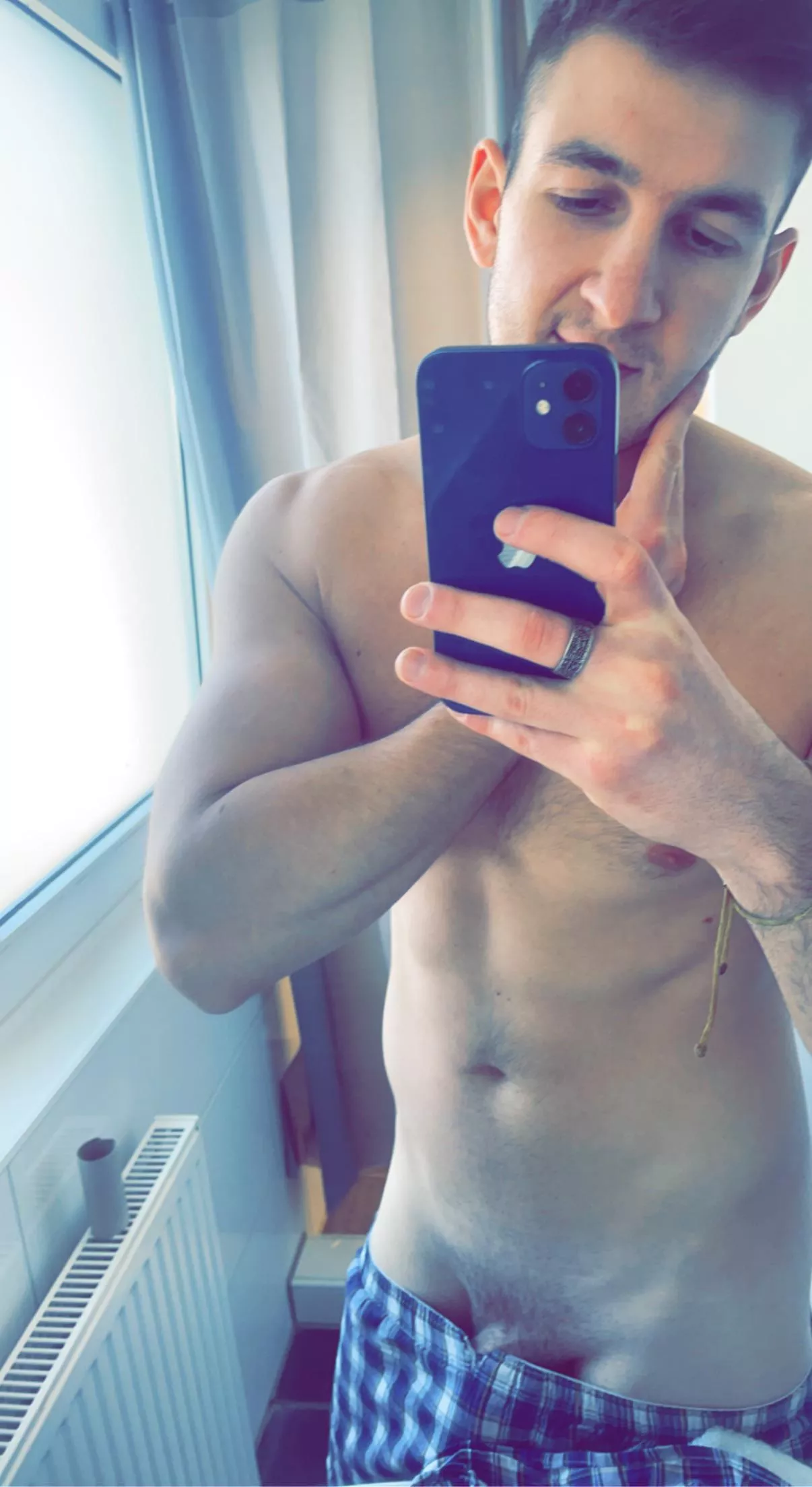 I need someone to help me .. posted by lio1919