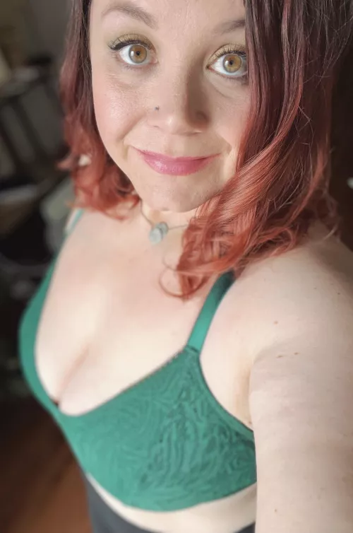 I need someone who can see the fire in my eyes and wants to play with it 🔥 by Lavender-Lydia