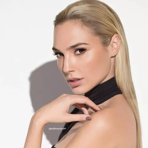 I need to be completely drained for goddess Gal Gadot by brucewayne1919