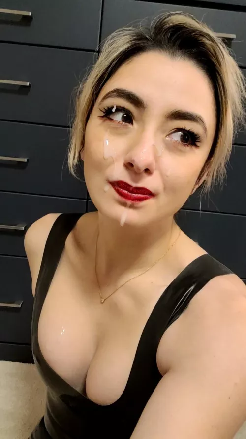 I need to figure out how I keep ending up like this by lacy_Kelly16