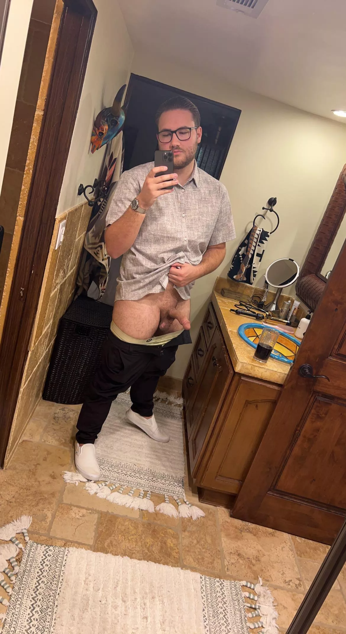 I need to fuck someone bad 🥵 posted by Jerynparker