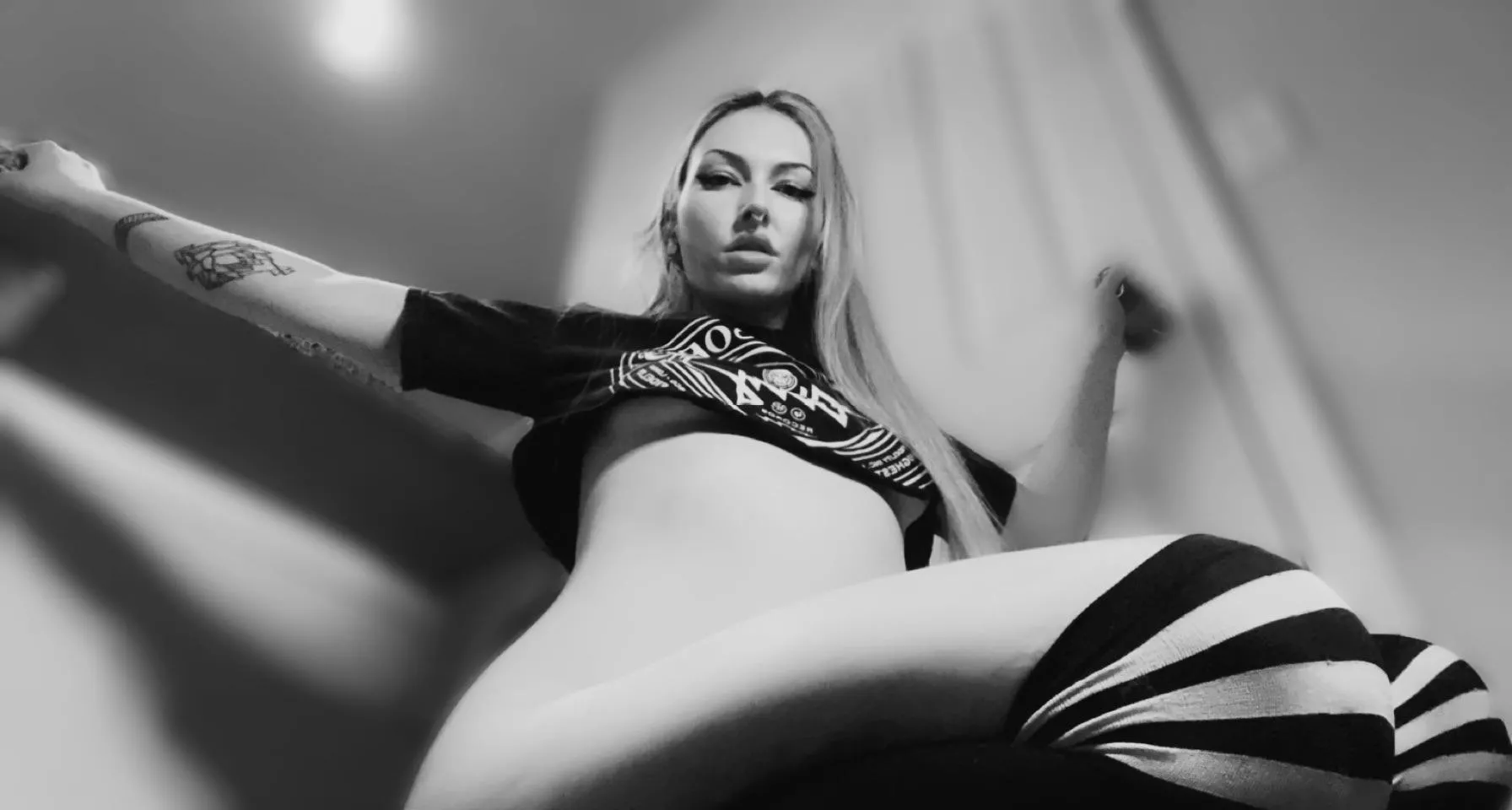 I need to let out some aggression.. who wants to help? 😜😈💦 posted by lixxie_X