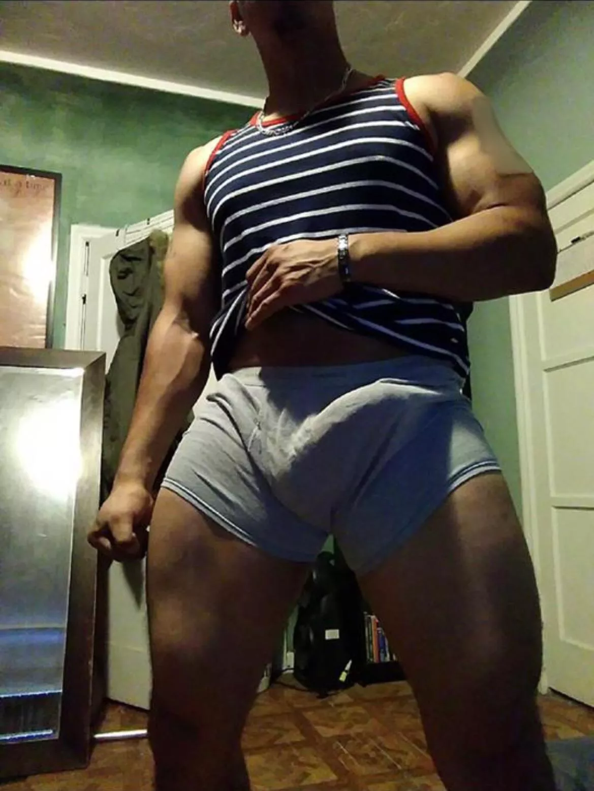 I need to take more bulge pics posted by KingAdonis06
