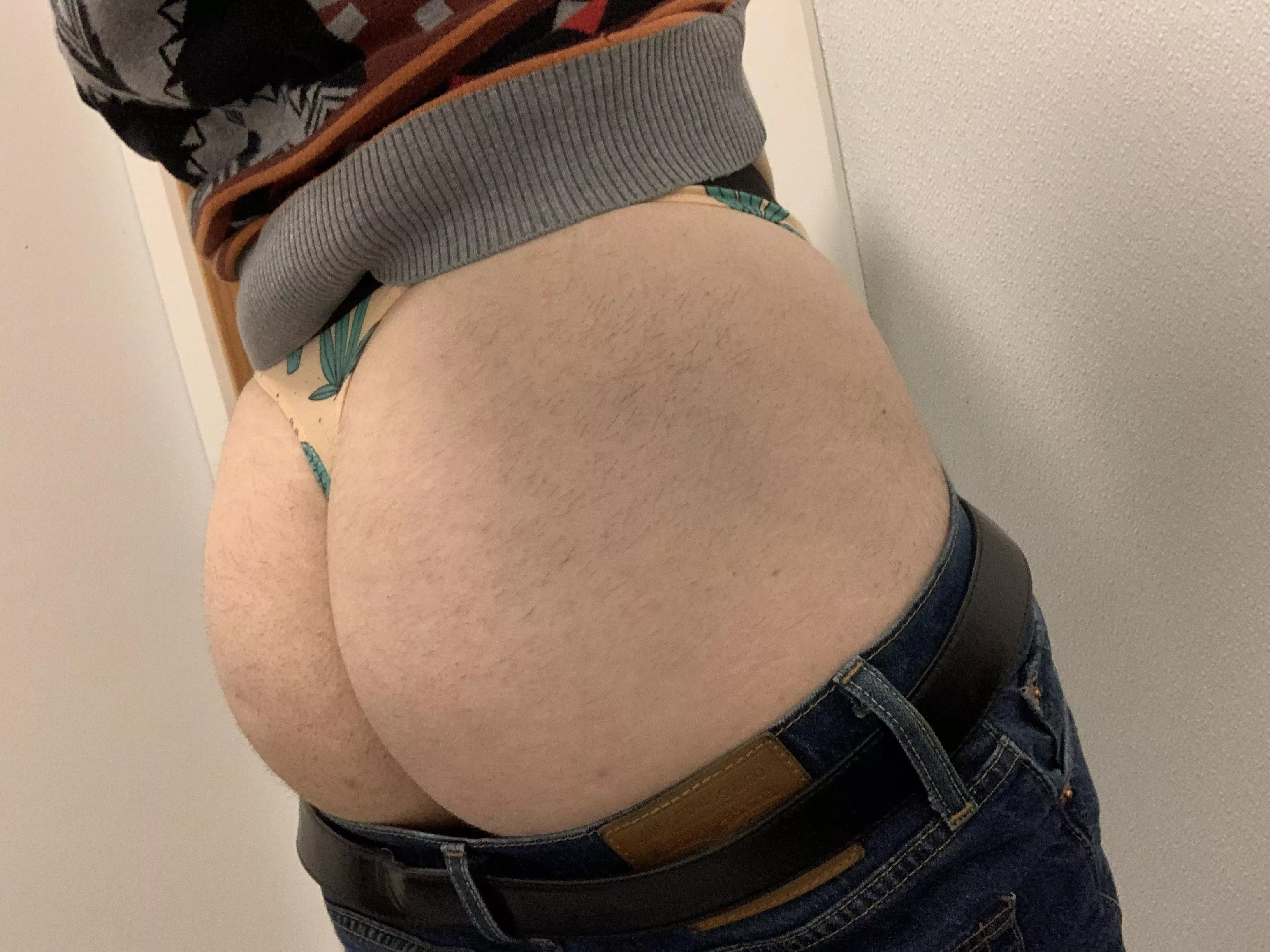 I need to tan these buns posted by bi-boy-booty