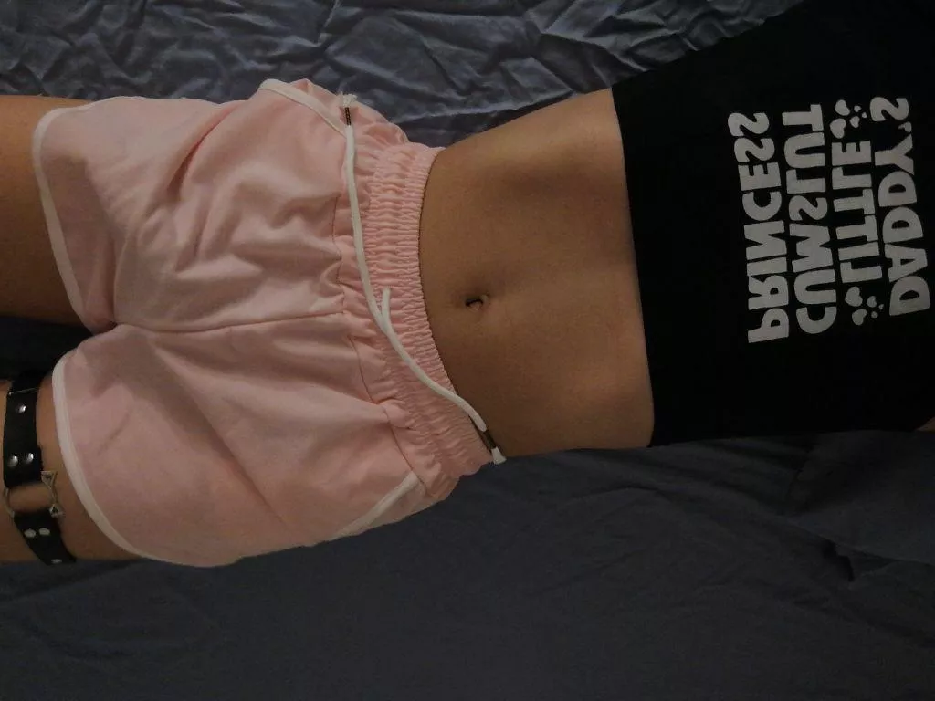 I need your hands in my pockets posted by CeleryFries