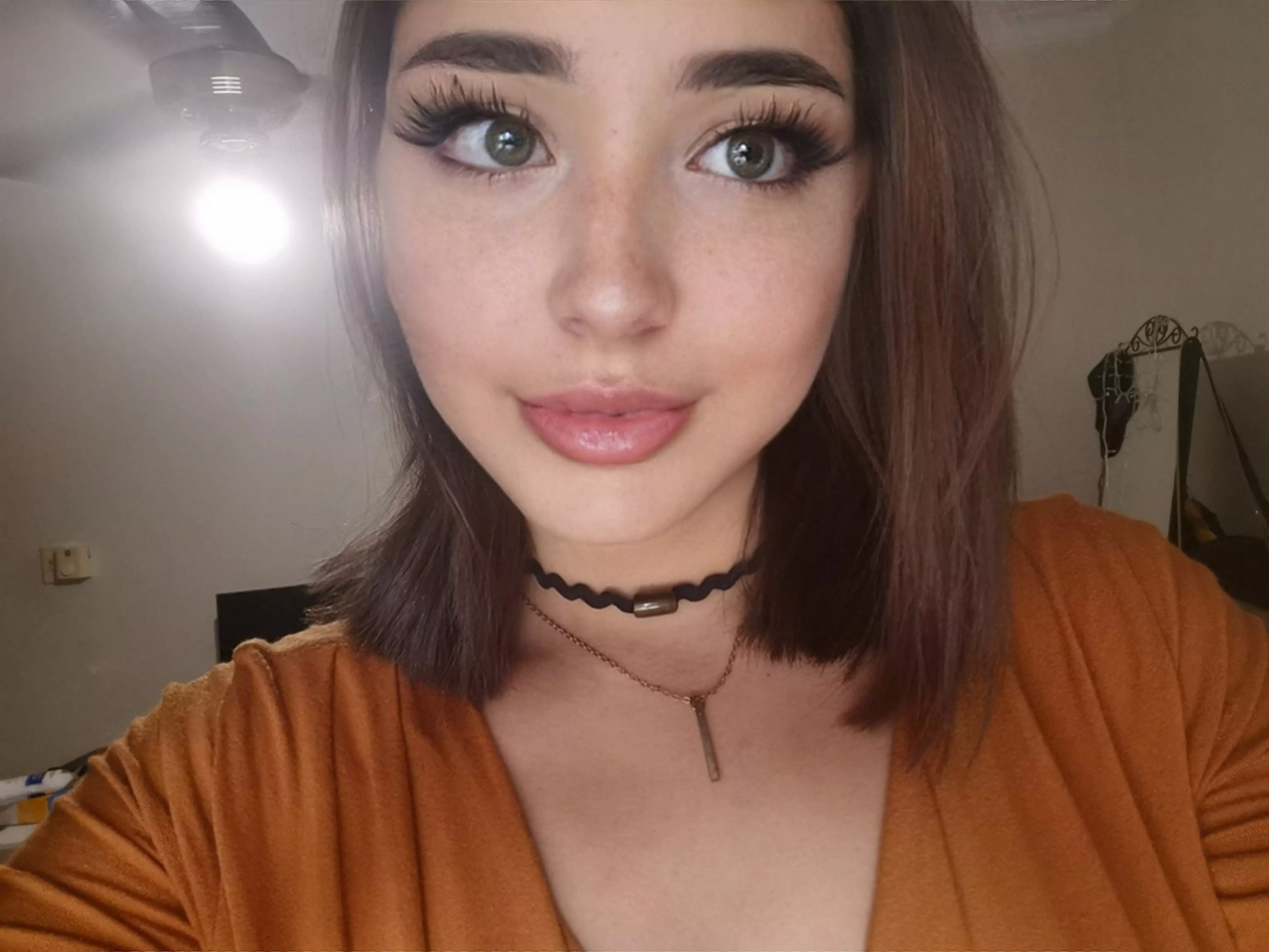 I never use fake lashes posted by NatashaSnyder