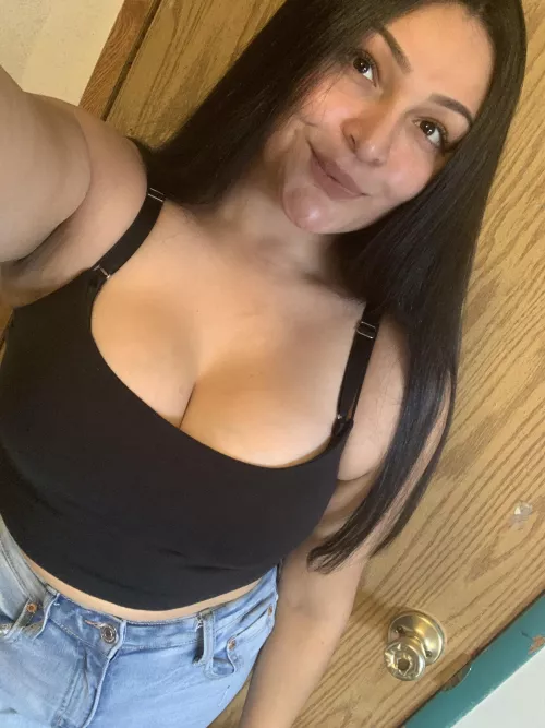 I only fuck 6+ inches by Logical-Command