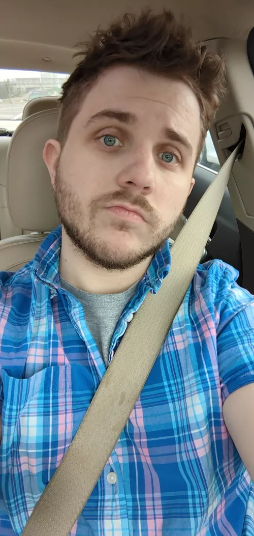 I posted earlier, but apparently it didn't upload correctly, so hi again 😅 by jerrybeary94