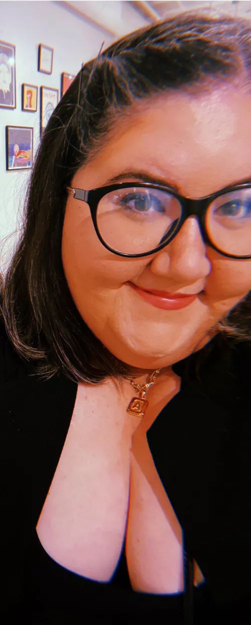 I promise I’ll behave 🤭 by sadgirlmemoirs