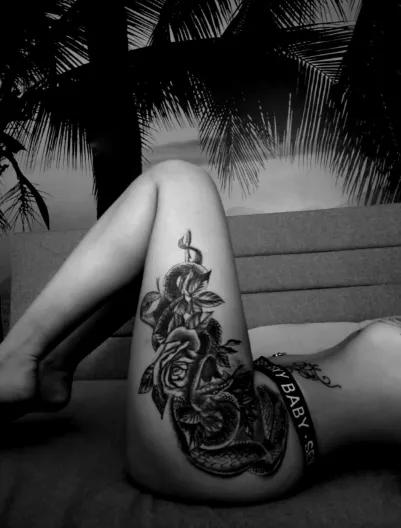 I really like my new tattoo 🤭 posted by LoleCherie