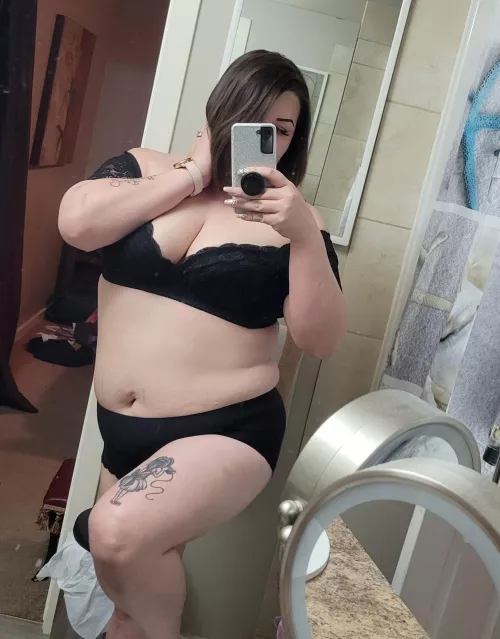 I really love this set. Still learning to love myself in it. (30+F) by callingPaige