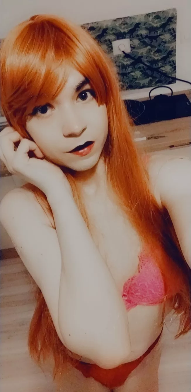 i really want to suck on some dick right now posted by SylvineYay