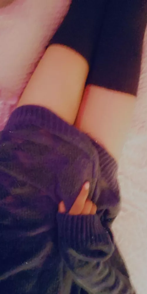 i sure do wonder what she has under there 🤔 by VegetableHands