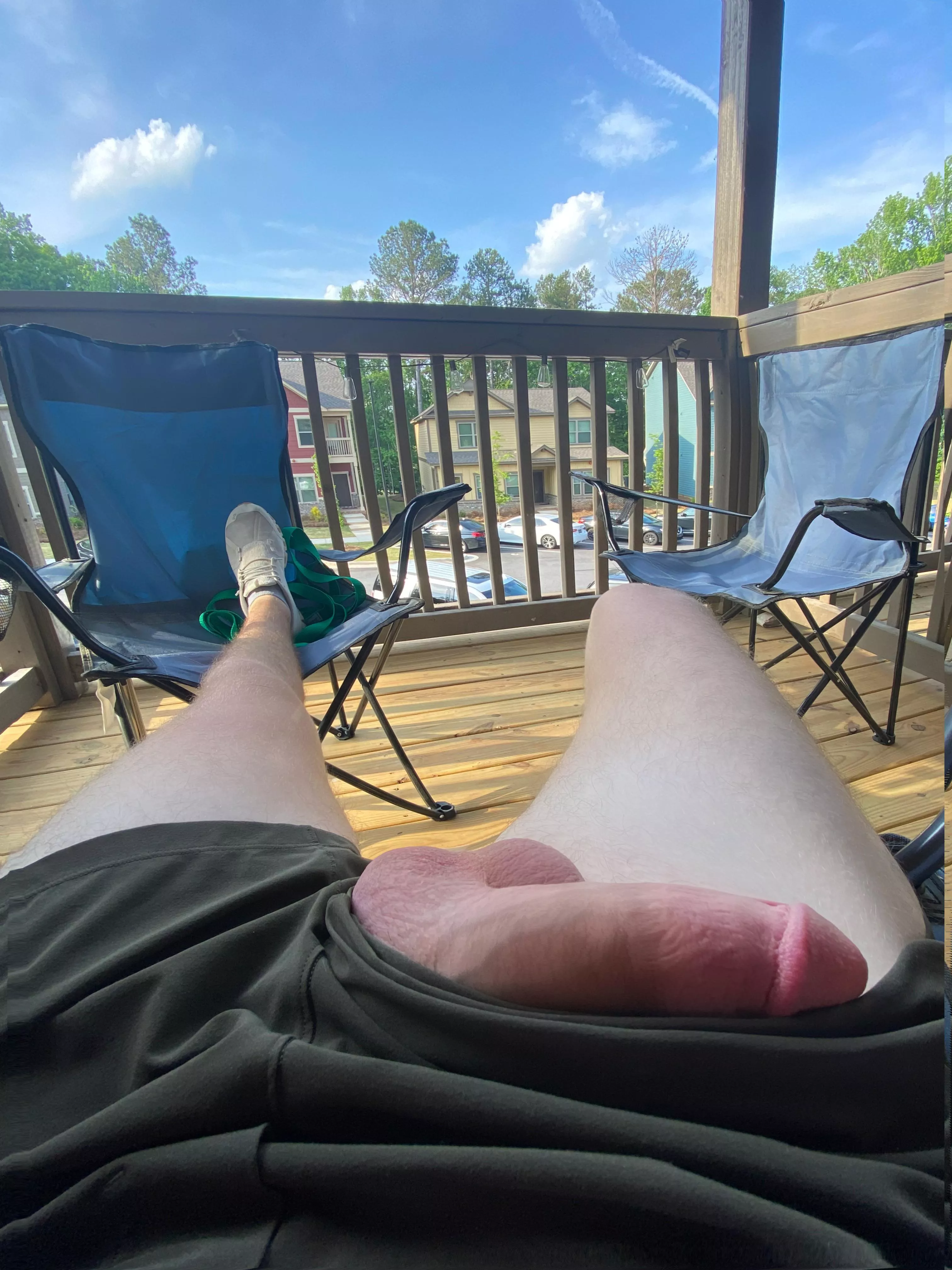 I sure hope my neighbors dont drive by😳 posted by Expert_Lengthiness58