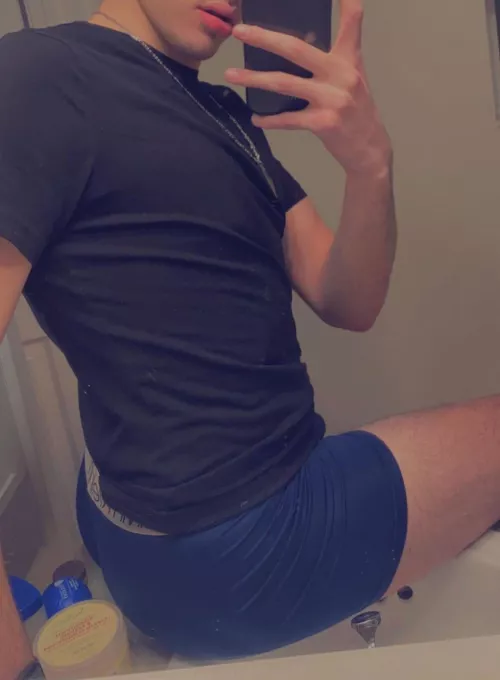 i swear its bigger in person by cur1ousboi