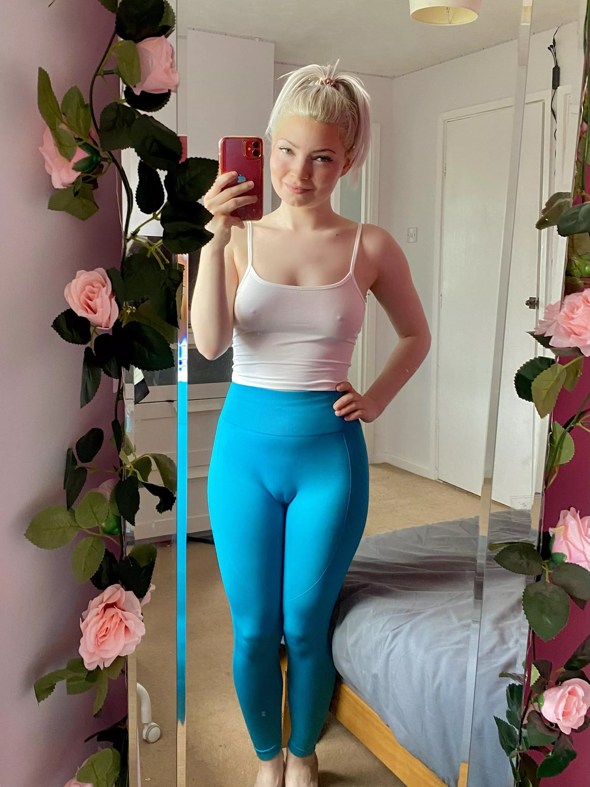 I think I can go to the gym like this. What do you think? posted by scarl3ttbaby