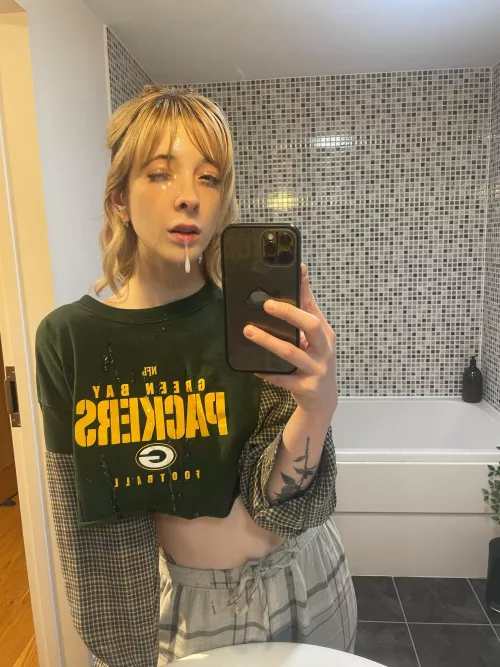 I think I got some on my shirt… by jadevowofficial