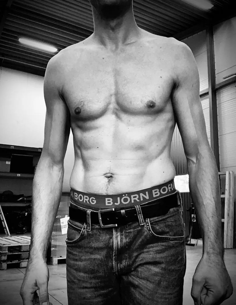 I think idon’t need a T-Shirt today (M). posted by Vecto99