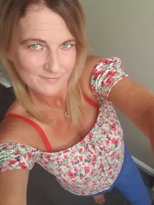 I think I'm ready for my first gangbang. by whotheman69