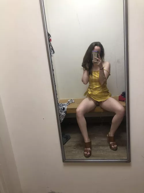 I think my dress is too short 😼 by thebreefontaine