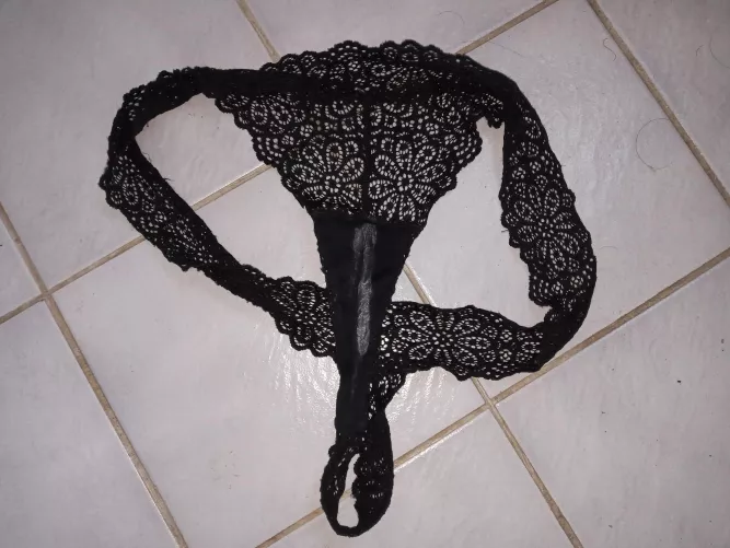 I think my wife had a lot of fun on the dance club last night by Chileno2