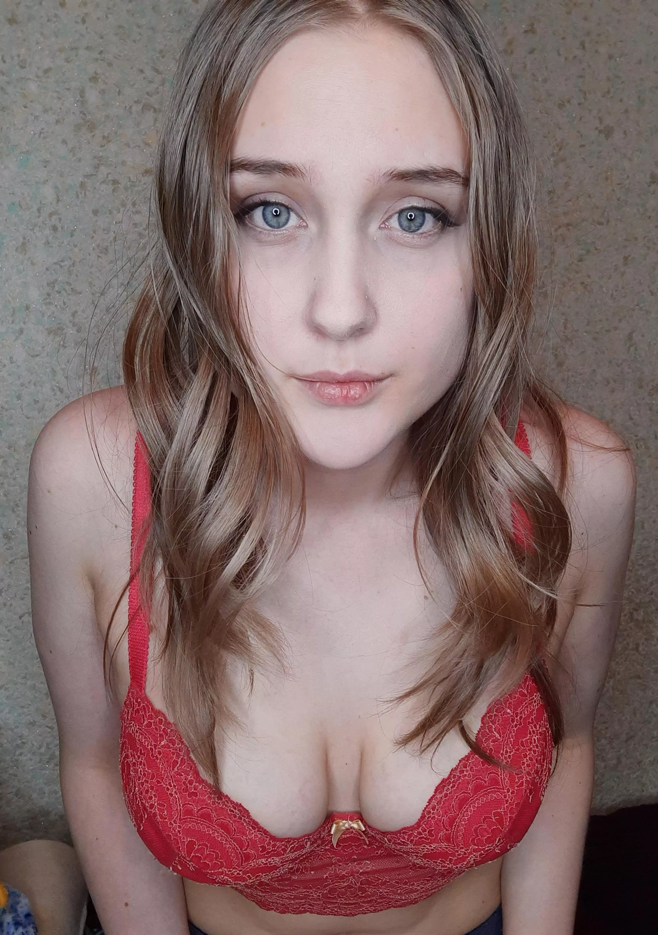 I think red fits me 🍒 posted by PrettyAdmirable