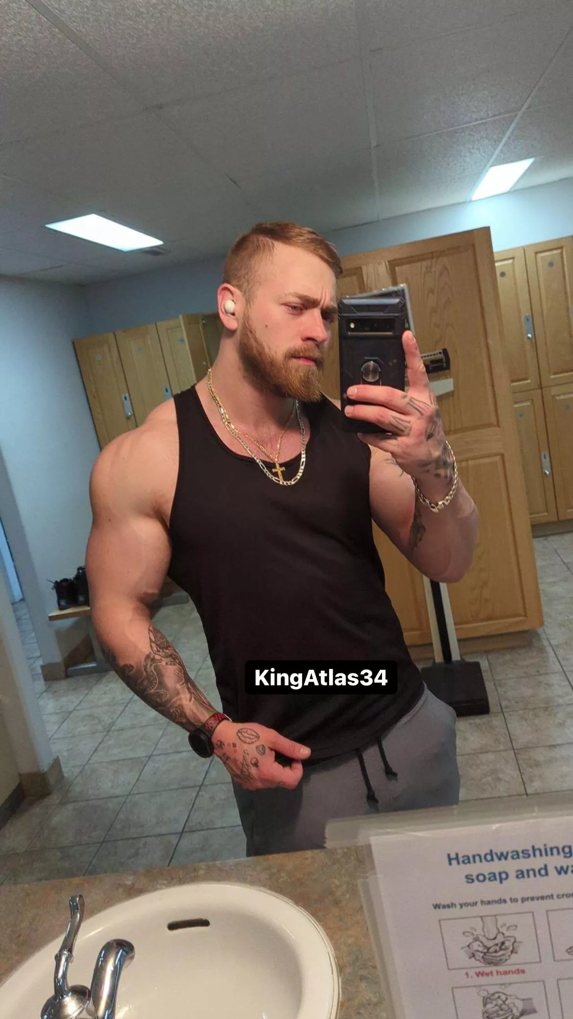 I think this forum should be called “Sexy Guys With Tattoos” 💪🏼 posted by KingAtlas34