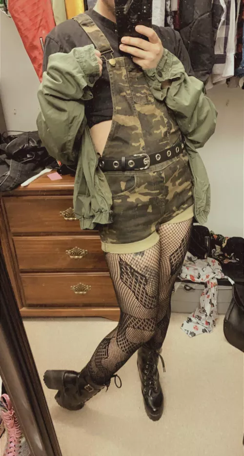 I think this outfit definitely looks better with the jacket 😊 by Not_plagued-yoon