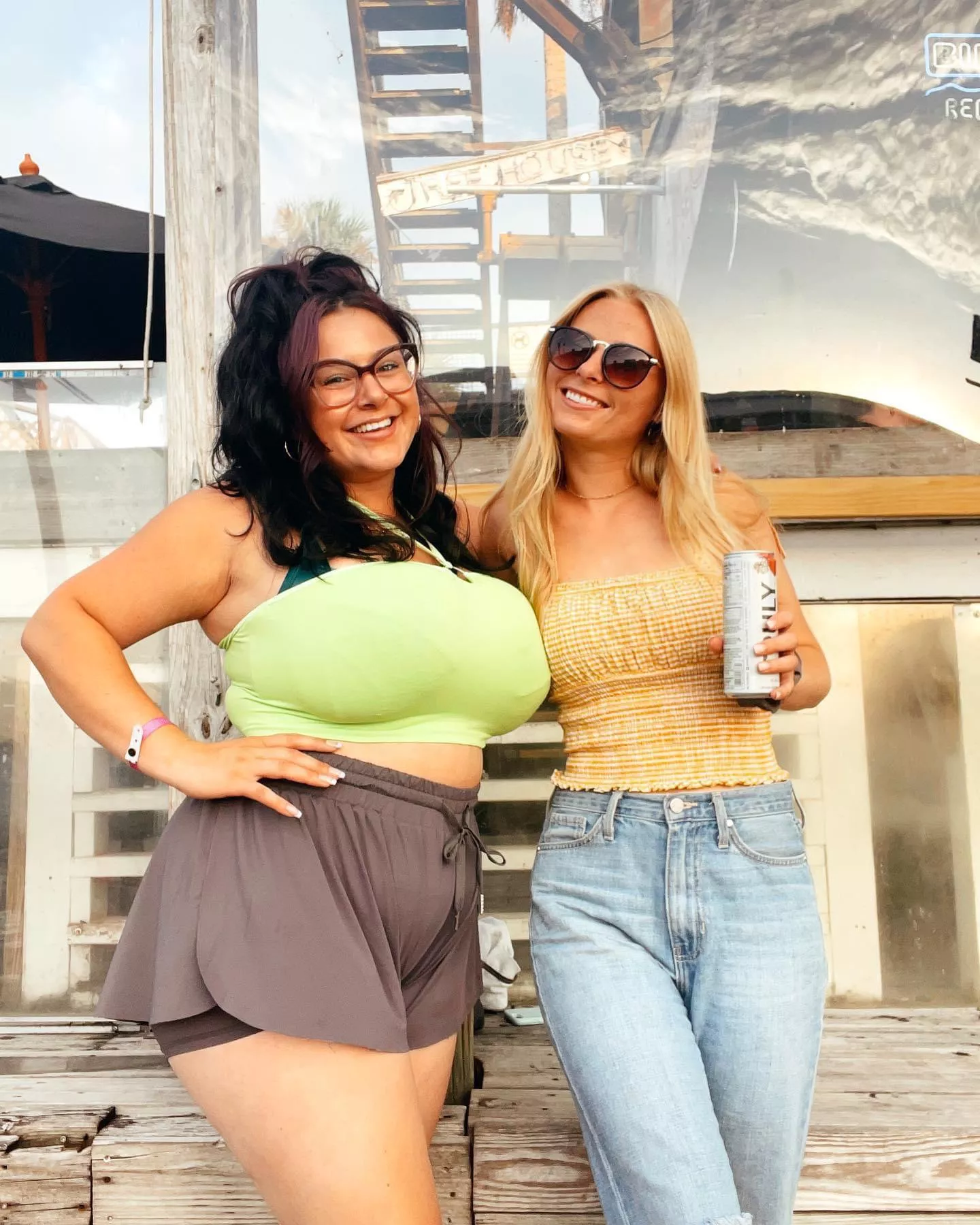 I Think We All Know Who’s Jealous posted by 420dude235