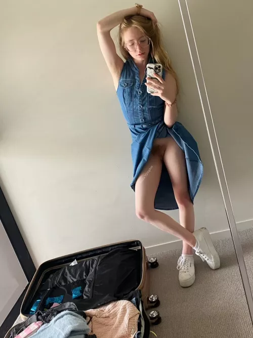 I think we can all agree that no panties are the best panties! by petite_nymphet