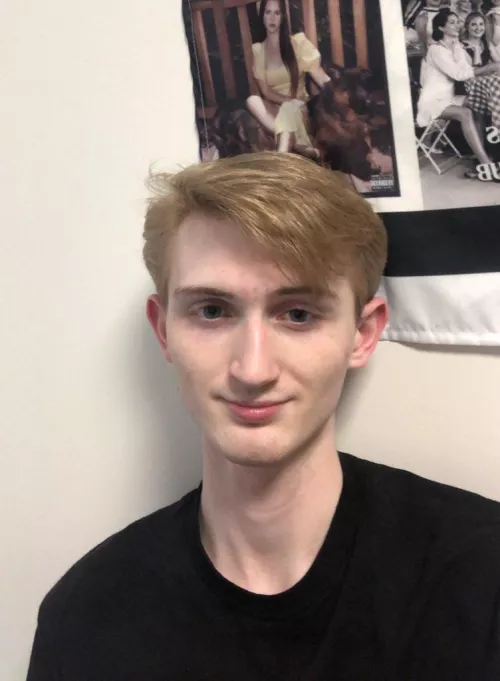 I thought I looked cute here, and yes that is a Lana Del Rey tapestry behind me by thehalfofit