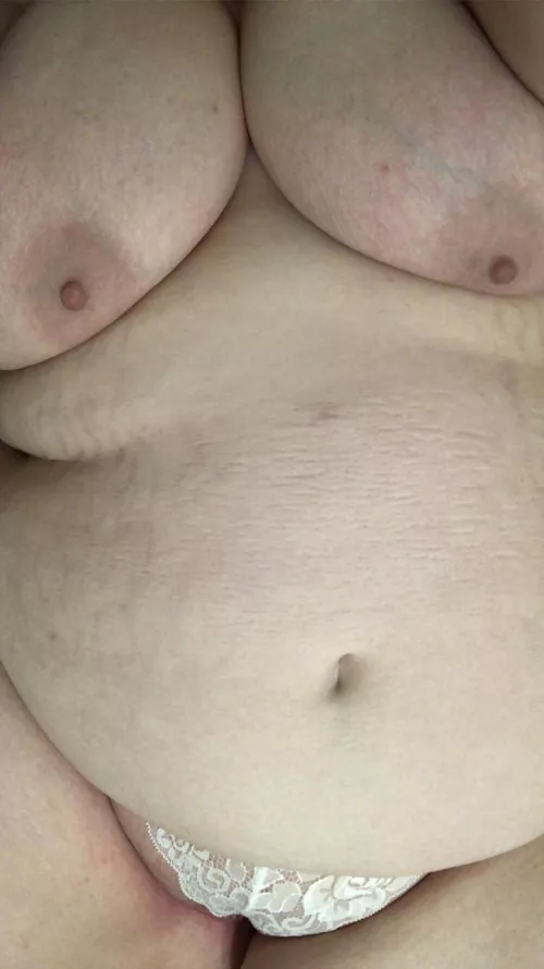 I used to hate my nipples. You guys helped me learn to love them. 🥰 by bootybootybooo
