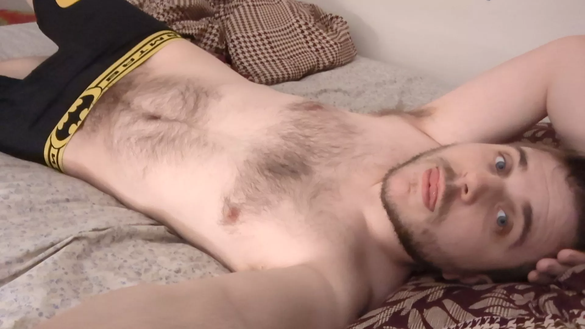 I used to post on here and the nsfw subreddit a lot. How are y'all? posted by jerrybeary94