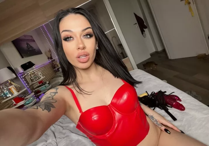 I usually wear black, wanted to experiment something new this time by blossomcutes