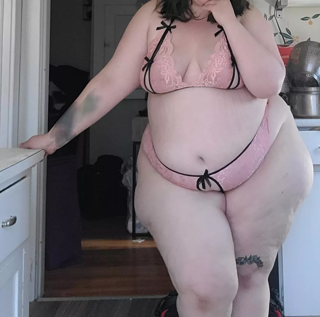 I wanna do what bunnies do with you 🐇 posted by CremeBrulegs