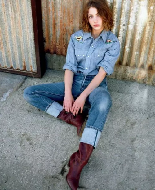 I wanna jerk myself senseless to Emily Rudd by Clarity_Control21